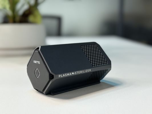 USB 충전 및 활성 탄소 필터와 함께 자동차 신선 공기 정화기